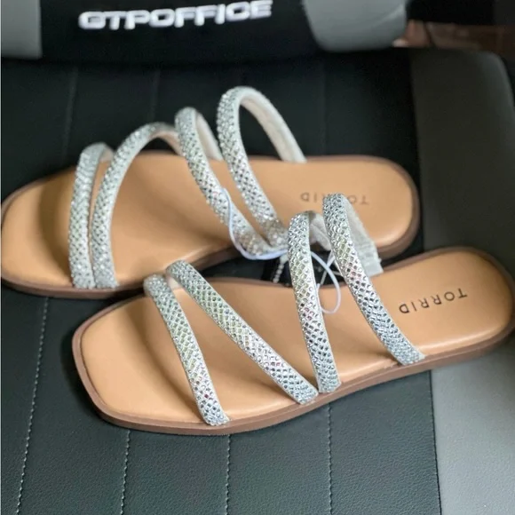 NWT Torrid Embellished Square Toe Sandal Size 8 - Picture 2 of 9